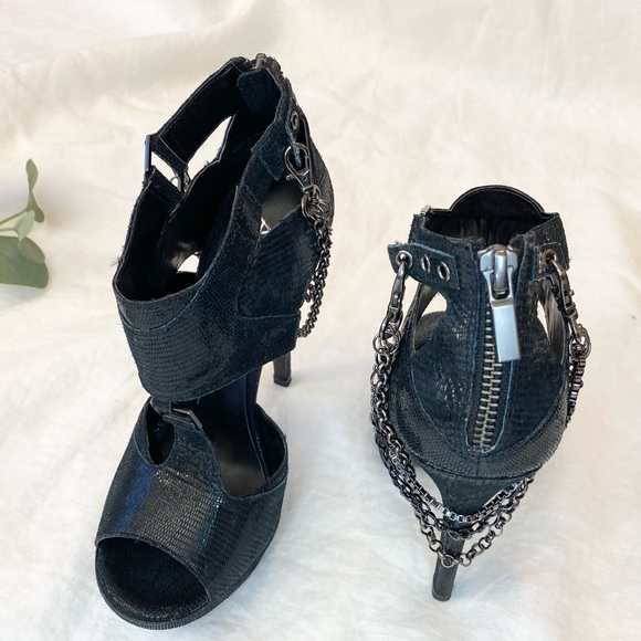 ALDO Black Chained Pumps - Picture 15 of 16